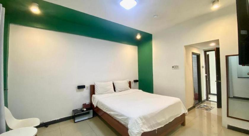 Amura Hotel Thu Duc Хошимин Екстериор снимка